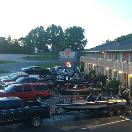 Mountain Country Motor Inn Branson West Eksteriør bilde