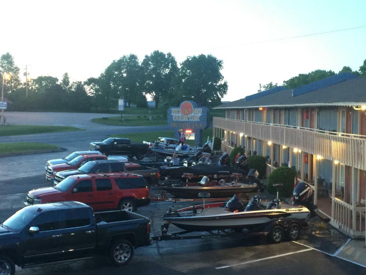 Mountain Country Motor Inn Branson West Eksteriør bilde