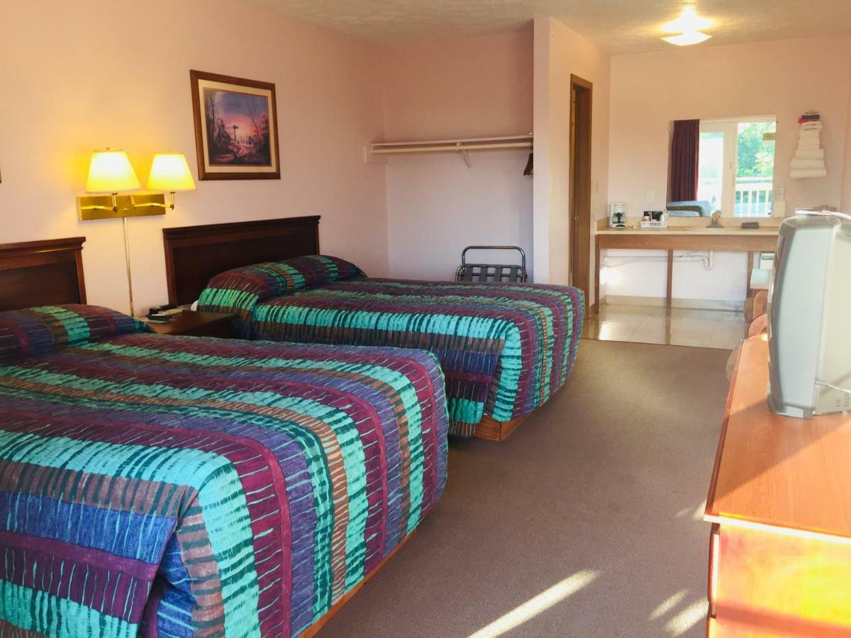 Mountain Country Motor Inn Branson West Eksteriør bilde